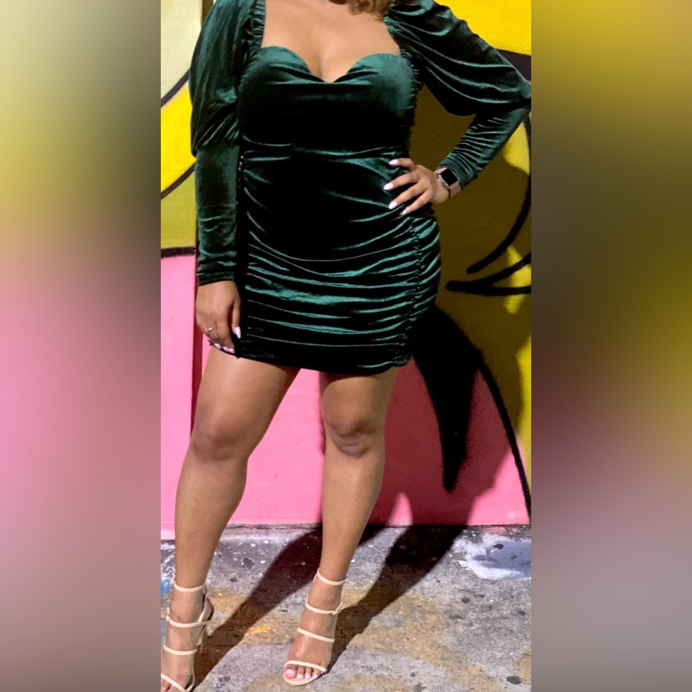 Emerald Green Velvet Sleeved Dress